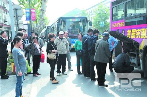 本報(bào)記者 范群 攝影報(bào)道